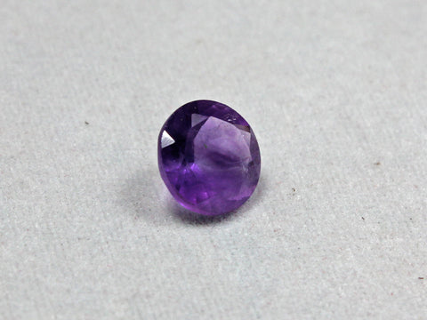 Amethyst (1.86 carats)