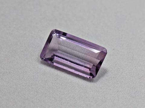 Amethyst (8.09 carats)