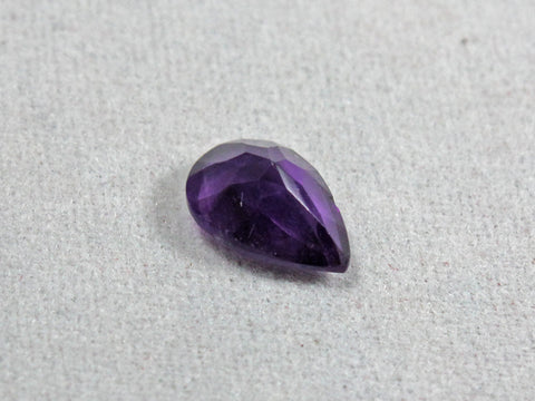 Amethyst (1.11 carats)