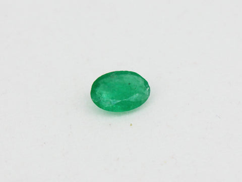Emerald (0.53 carats)