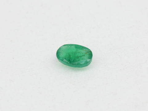 Emerald (0.49 carats)